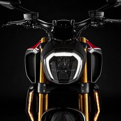 Ducati-Diavel1260-04.jpg